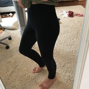 Black leggings